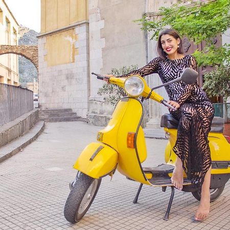 Bilocale Holiday Taormina Centro Διαμέρισμα Εξωτερικό φωτογραφία
